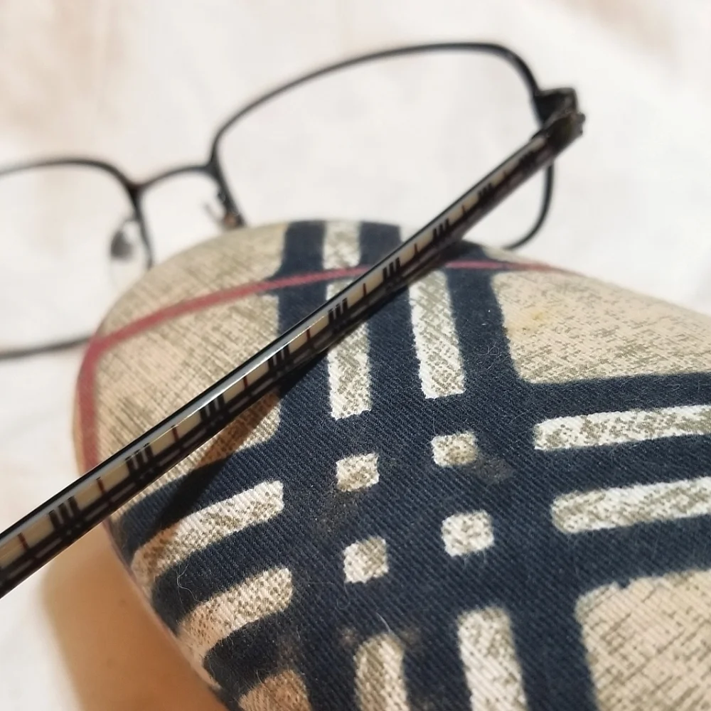 BURBERRY Glass Frames with Case